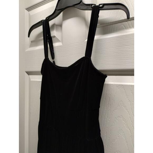 Old Navy Women's Size Small Black Crushed Velvet Velour One-Piece Jumpsuit - Picture 2 of 7